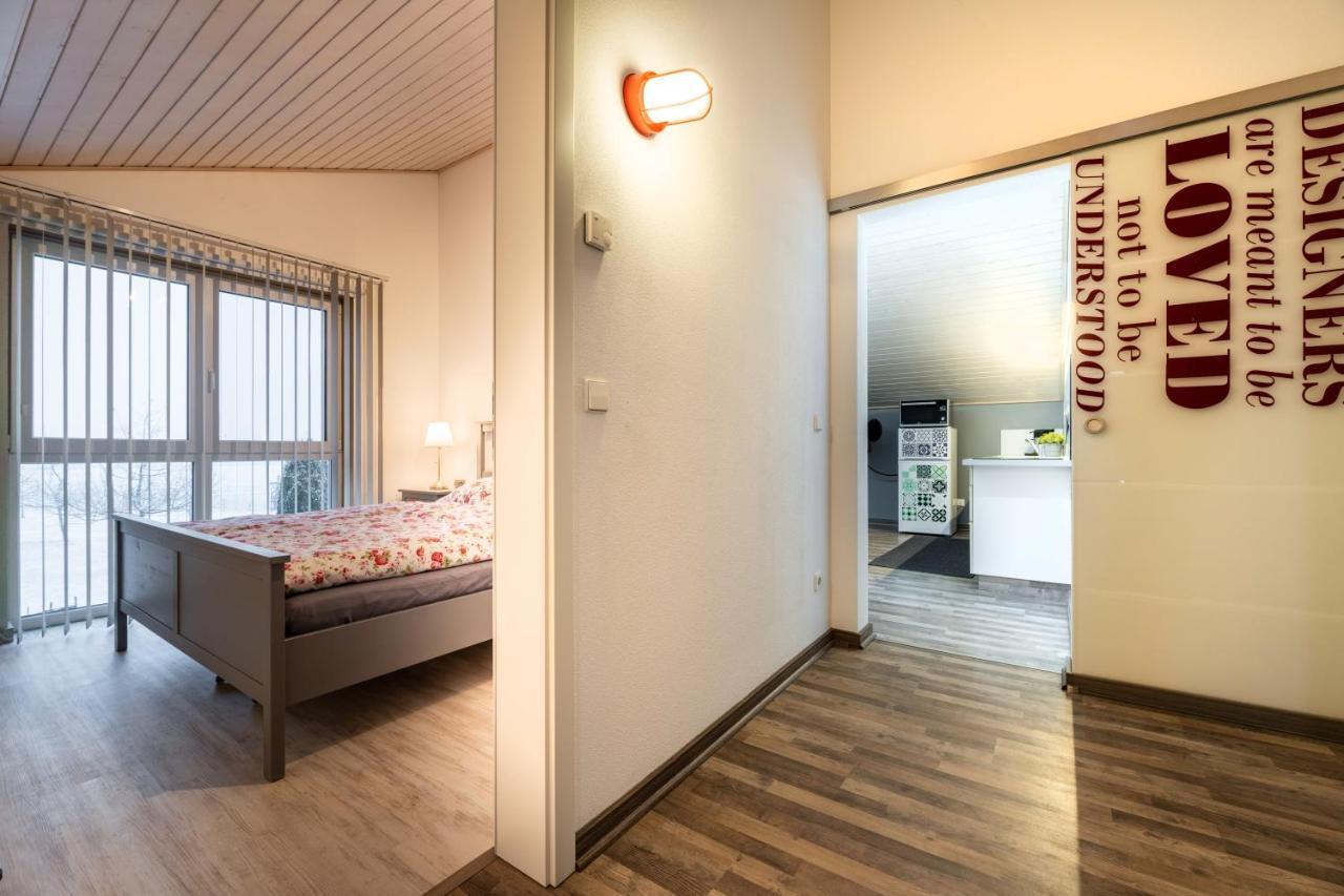 Gemuetliche Ferienwohnung Mit Panoramablick Muttensweiler Esterno foto