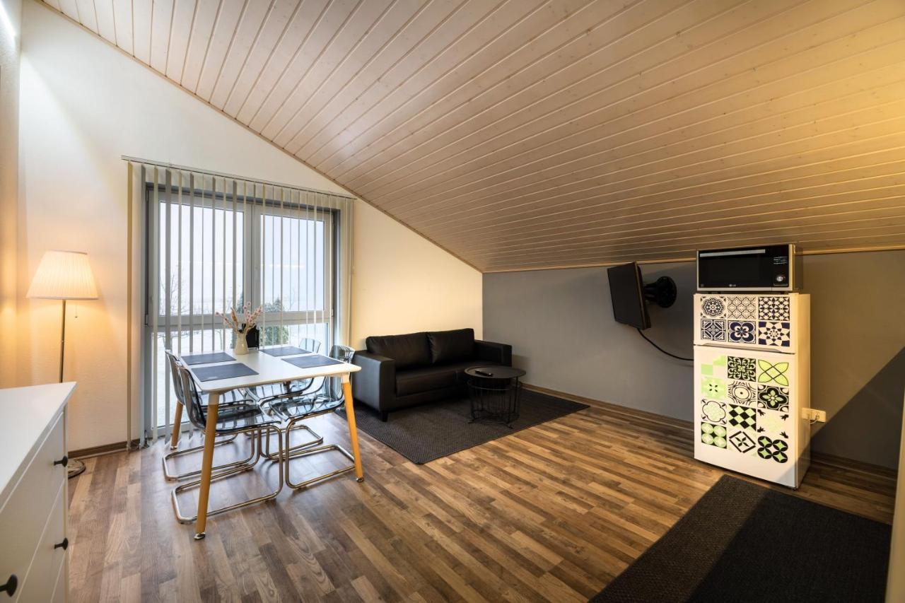 Gemuetliche Ferienwohnung Mit Panoramablick Muttensweiler Esterno foto