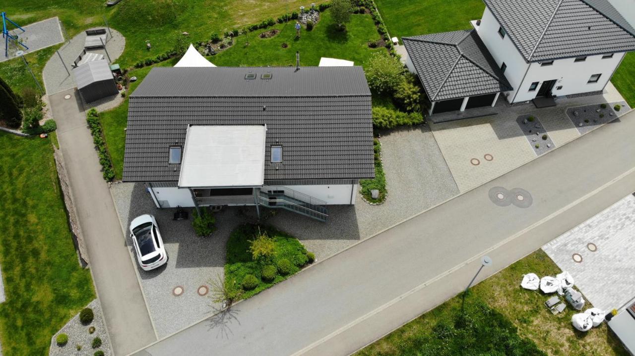 Gemuetliche Ferienwohnung Mit Panoramablick Muttensweiler Esterno foto